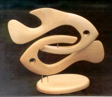 Декоративная скульптура из дерева рыба Будва